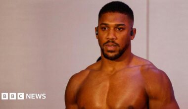 Anthony Joshua injured in Nigeria car crash, with two others dead