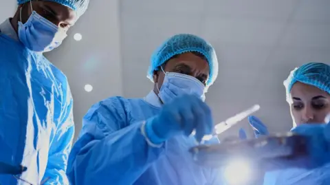 Getty Images Chart showing surgeons