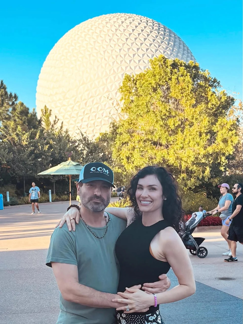 All the Rare Photos of Big Bang Theory Star Johnny Galeckis Wife and Kids