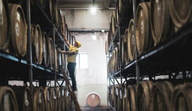 Cooley Distillery owner stops production at main Jim Beam bourbon site in Kentucky for 2026 – The Irish Times