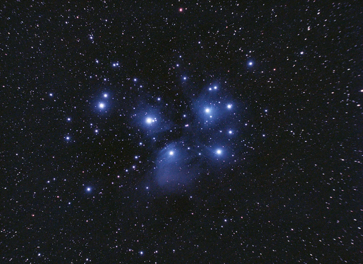 We switched the R8 to an Equinox 80ED refractor for the Pleiades. This is a stack of 439x 10” exposures. Credit: Paul Money