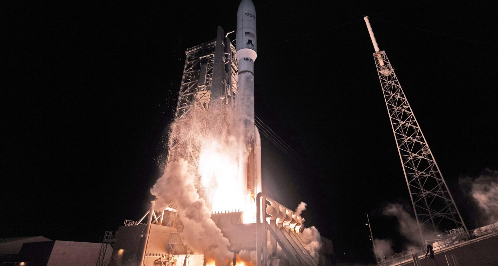 Smart Maritime Network