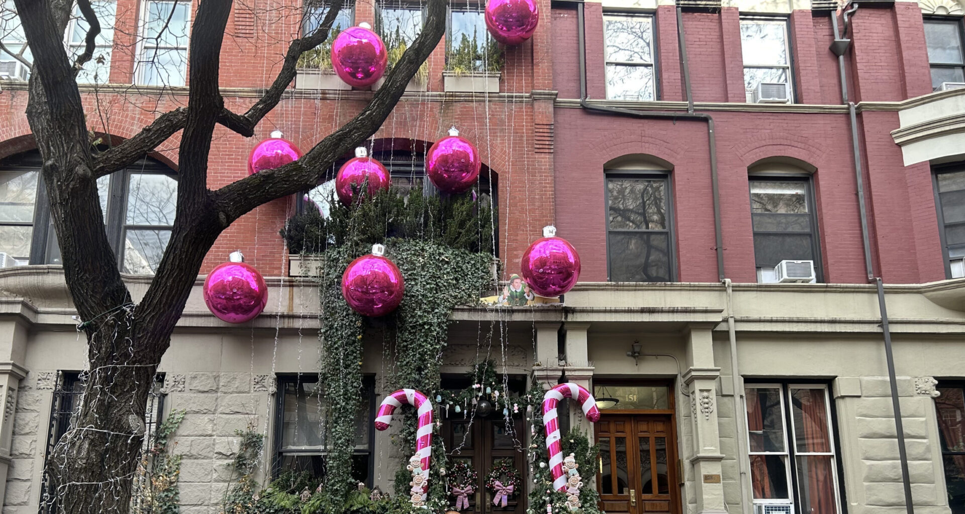 An UWS Interior Designer's Take on the Holidays; After 779 Days (and Some Staging) a Quirky UWS Apartment Finally Sells; UWS Luxury Housing Market is Hot!