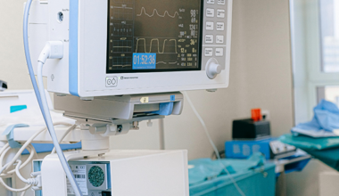 Deadly Drug-Resistant Fungus Spreads in Tennessee Hospitals; 189 Cases Reported in 2025