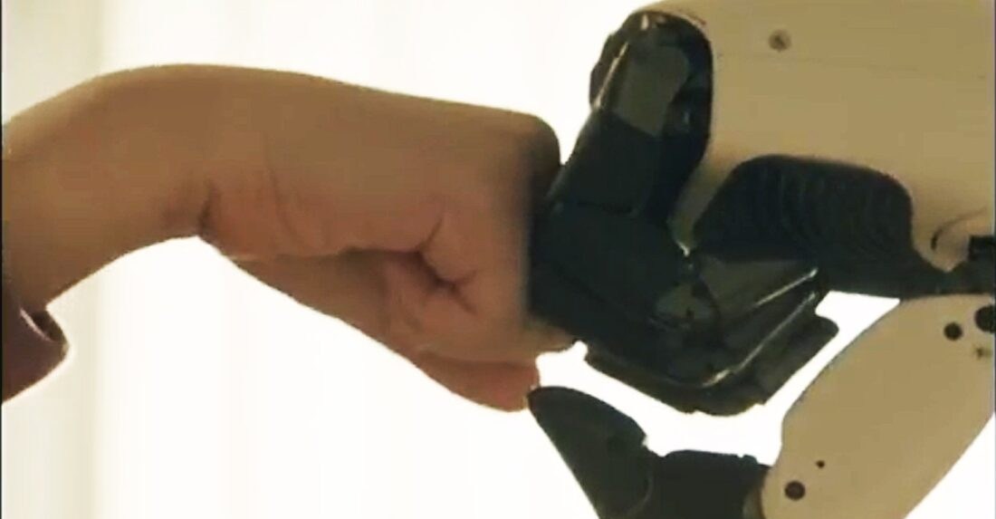 LG teases a new chore-completing home robot