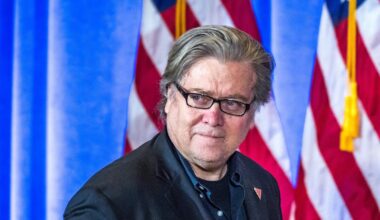 Steve Bannon promises ‘Irish Trump’ and says he is working to form ‘national party’ in Ireland – The Irish Times