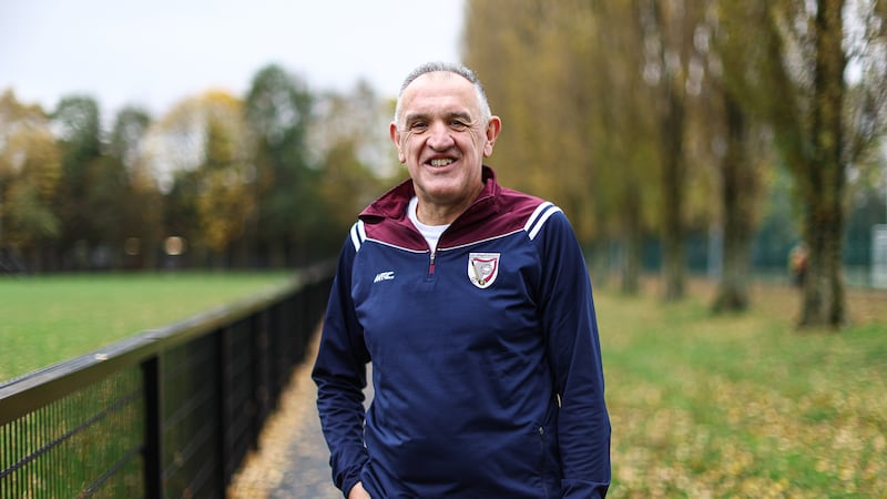 Belfast Marathon cardiac arrest survivor honoured in London for lifesaving community work 