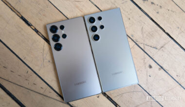 Samsung Galaxy S25 Ultra next to Samsung Galaxy S24 Ultra