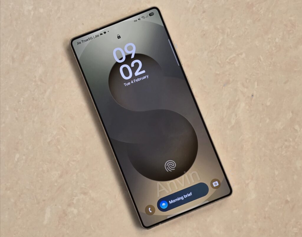 Samsung Galaxy S26 Ultra mockup (modified image of S25 Ultra)