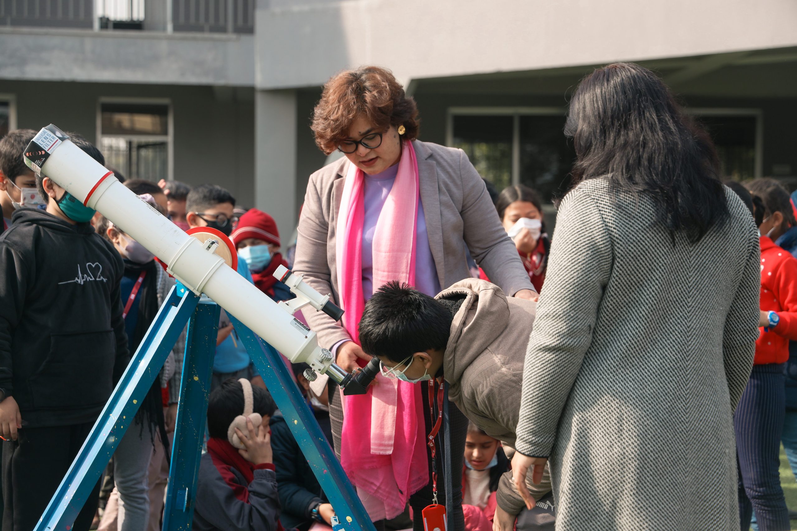 This woman brings the universe closer to Nepal
