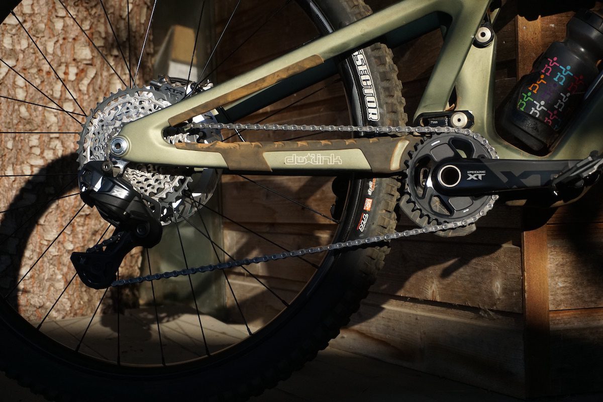 Long-term review: Shimano XT Di2 delivers a new path forward for wireless shifting