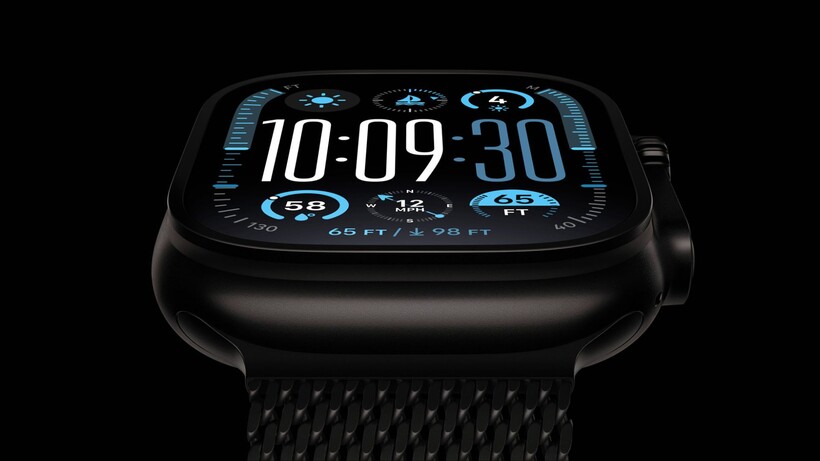 Apple Watch Ultra 2 in black