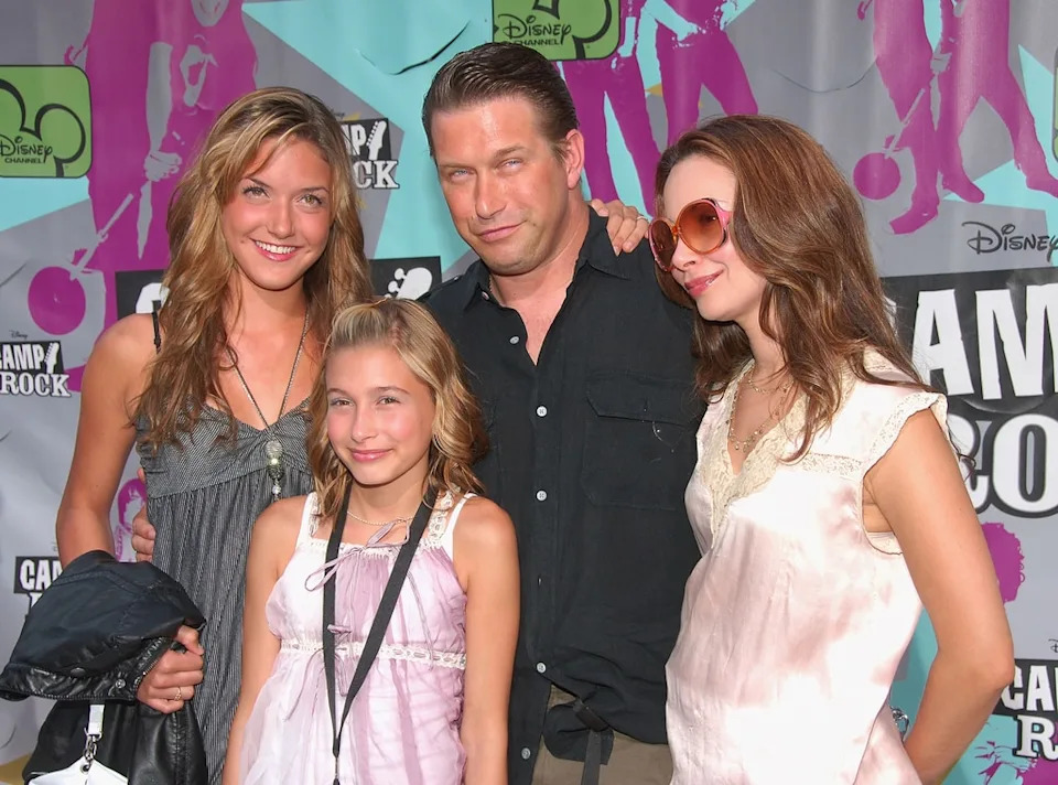 <p>Stephen Baldwin's Wife Kennya Deodato and 2 Kids</p>
