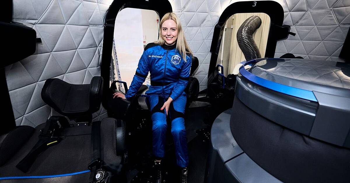 Disabled engineer becomes first wheelchair user to blast off for space