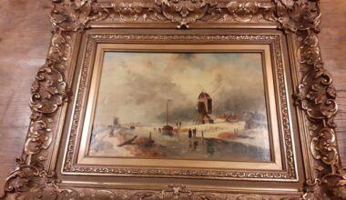 Kerry volunteers urge public to ‘have a look out’ after valuable painting goes missing from charity shop