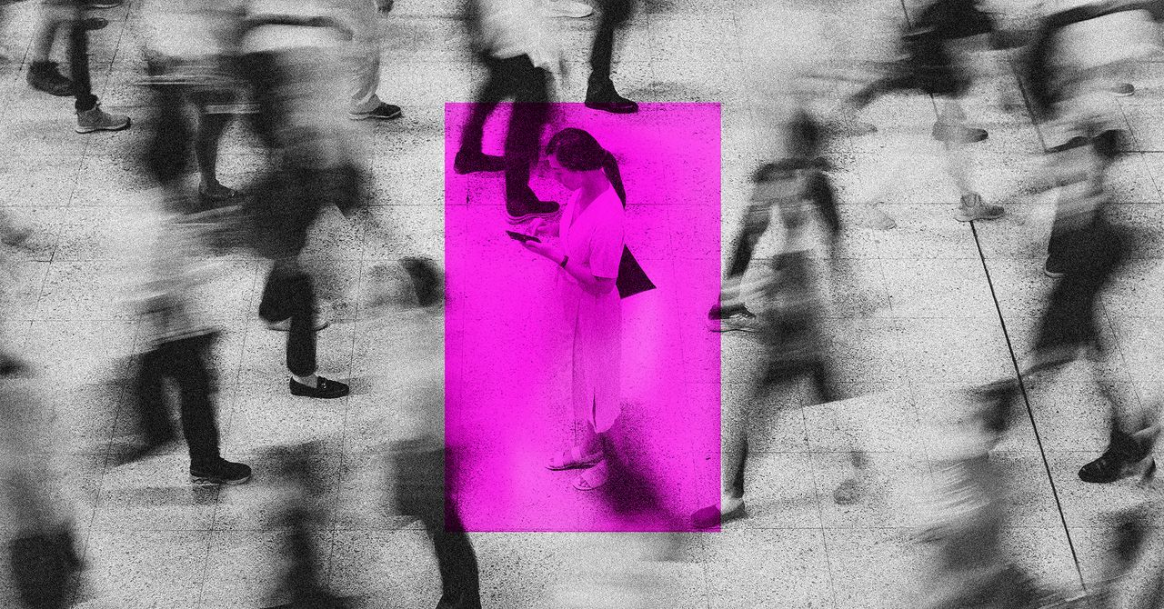 7 Useful Tips for Anyone Connecting to Public Wi-Fi