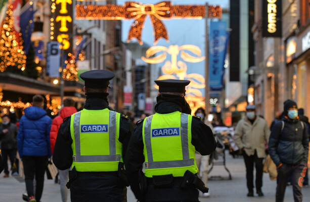 Gifts that don't exist and fake invoices to busy staff: Scams doing the rounds this Christmas - The Journal