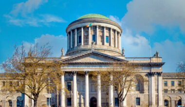 President of High Court calls for crackdown on 'disruptive' and 'violent' behaviour in court - The Journal