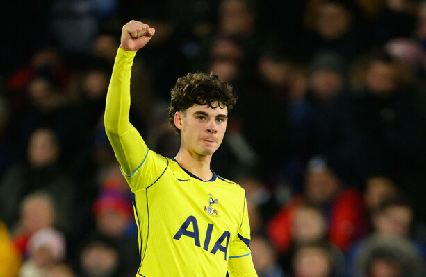 19-year-old's first goal sees Spurs deliver big win for Frank · The 42