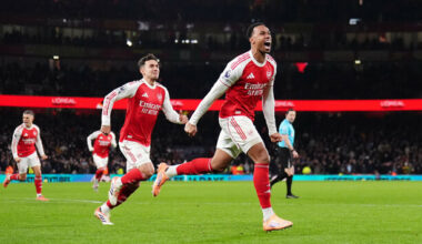 Arsenal make title statement with rout of Aston Villa · The 42