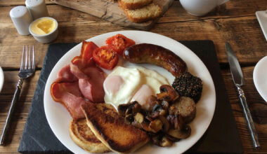 Passengers ate a fry-up every 50 seconds in Dublin Airport this year