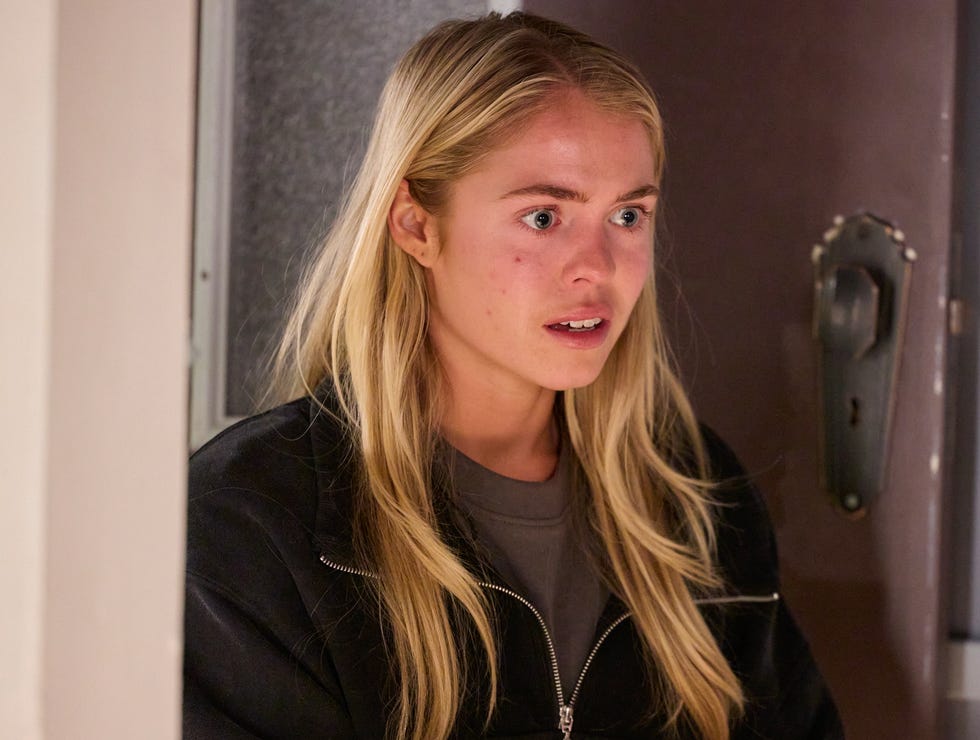 lacey miller and leah patterson in home and away