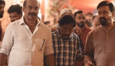 Mohanlal and Sathyan Anthikad with the late screenwriter-actcor Sreenivasan. Photo: YouTube/ Ashirvad Cinemas