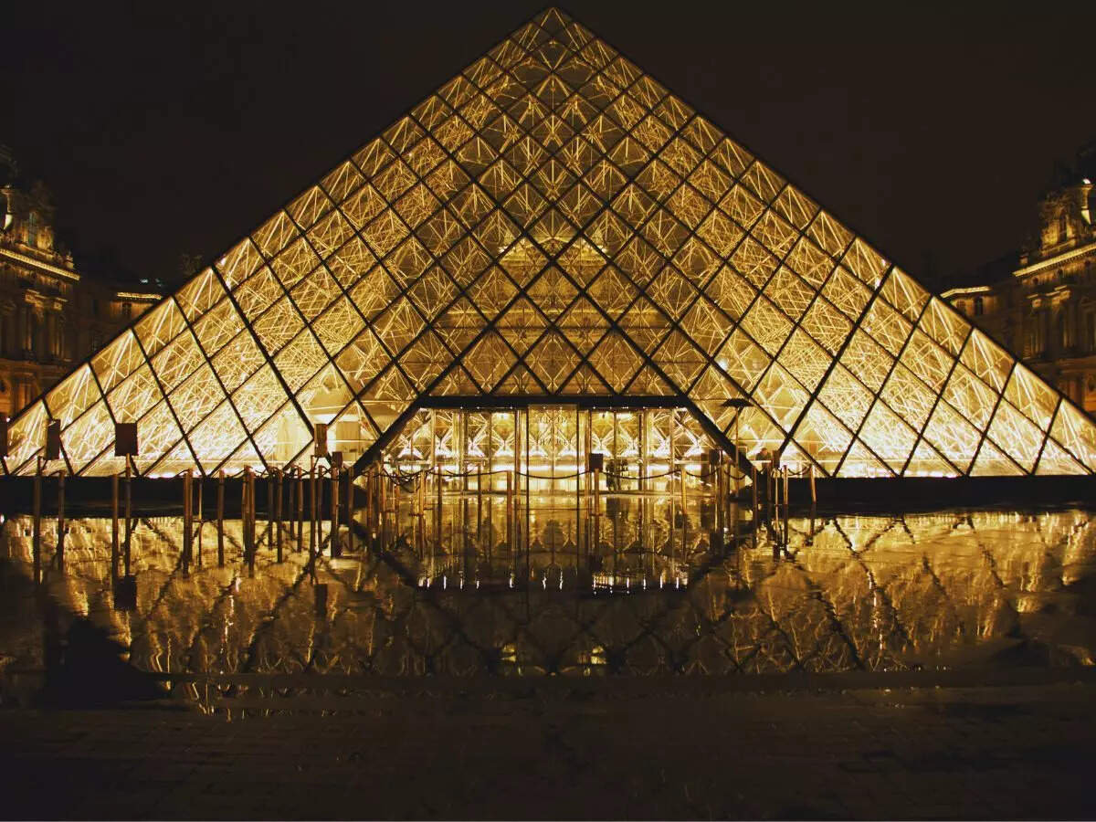 Louvre, Paris