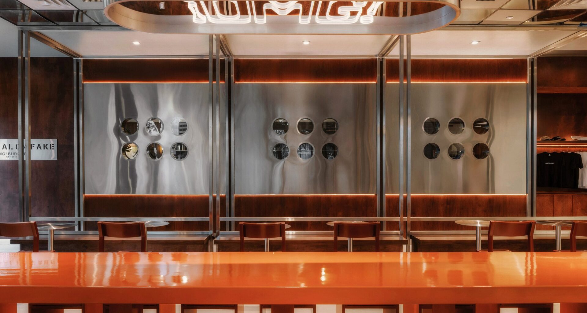 OMG! Burger by Studio Danel