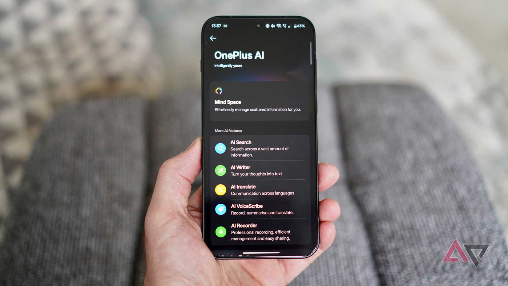 AI features on the OnePlus 15