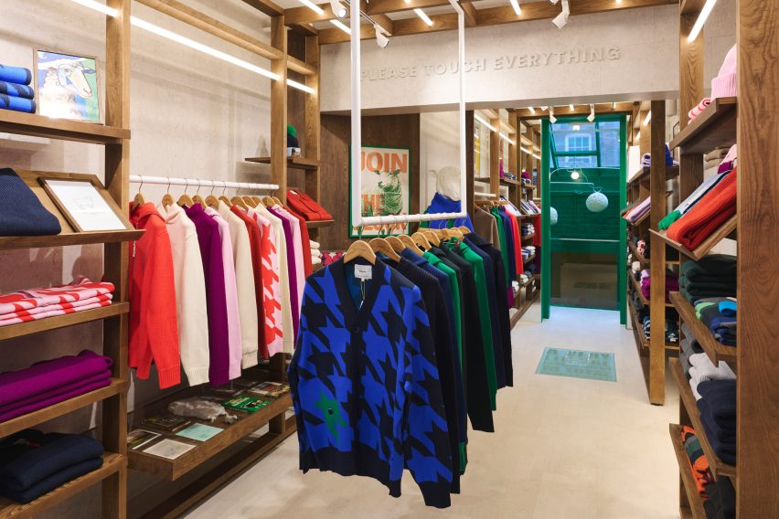 Sheep Inc's "flagsheep store" in London