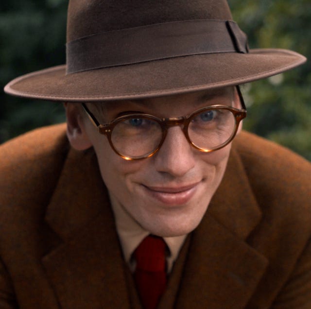 stranger things season 5 jamie campbell bower as mr whatsit smiling