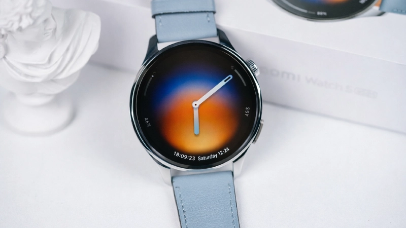 watch 5 front look