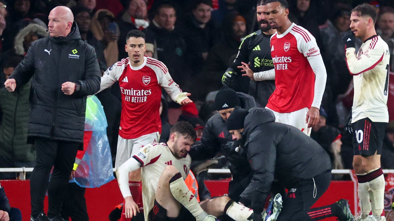 Martinelli criticised for reaction to injured Bradley