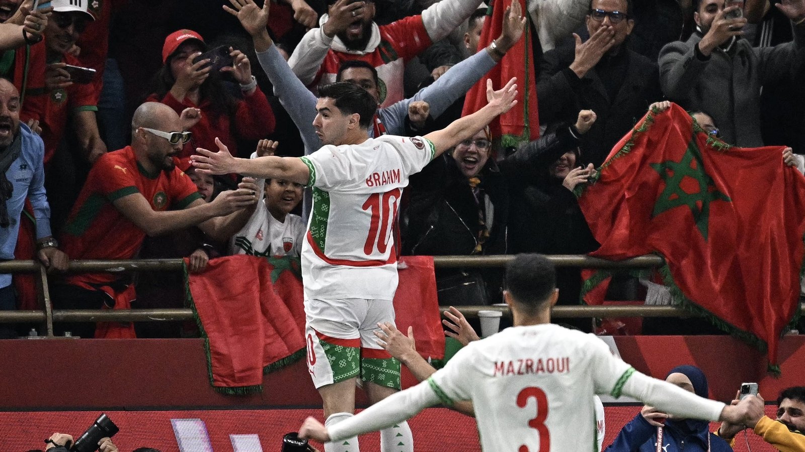 Hosts Morocco and Senegal through to semi-finals