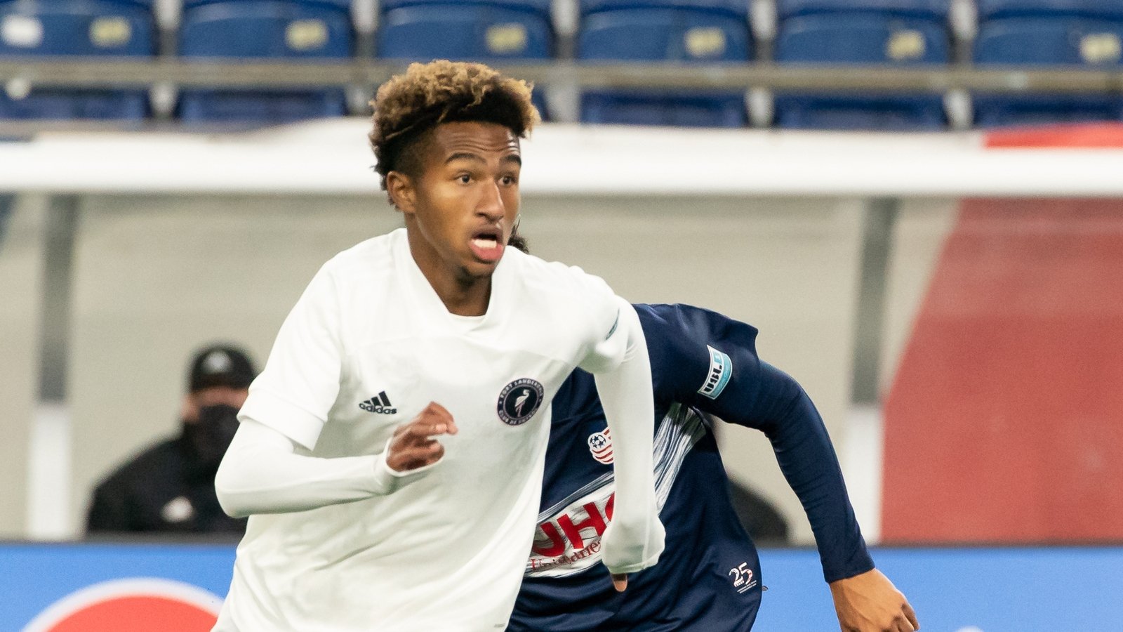 Drogheda make second US move in Bucknor