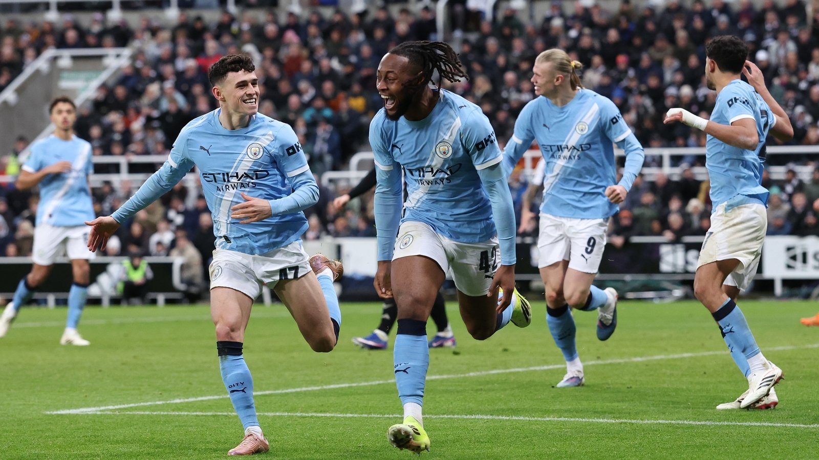 City in semi-final control after impressive win at Toon