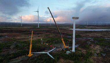 Last turbine on first commercial wind farm dismantled