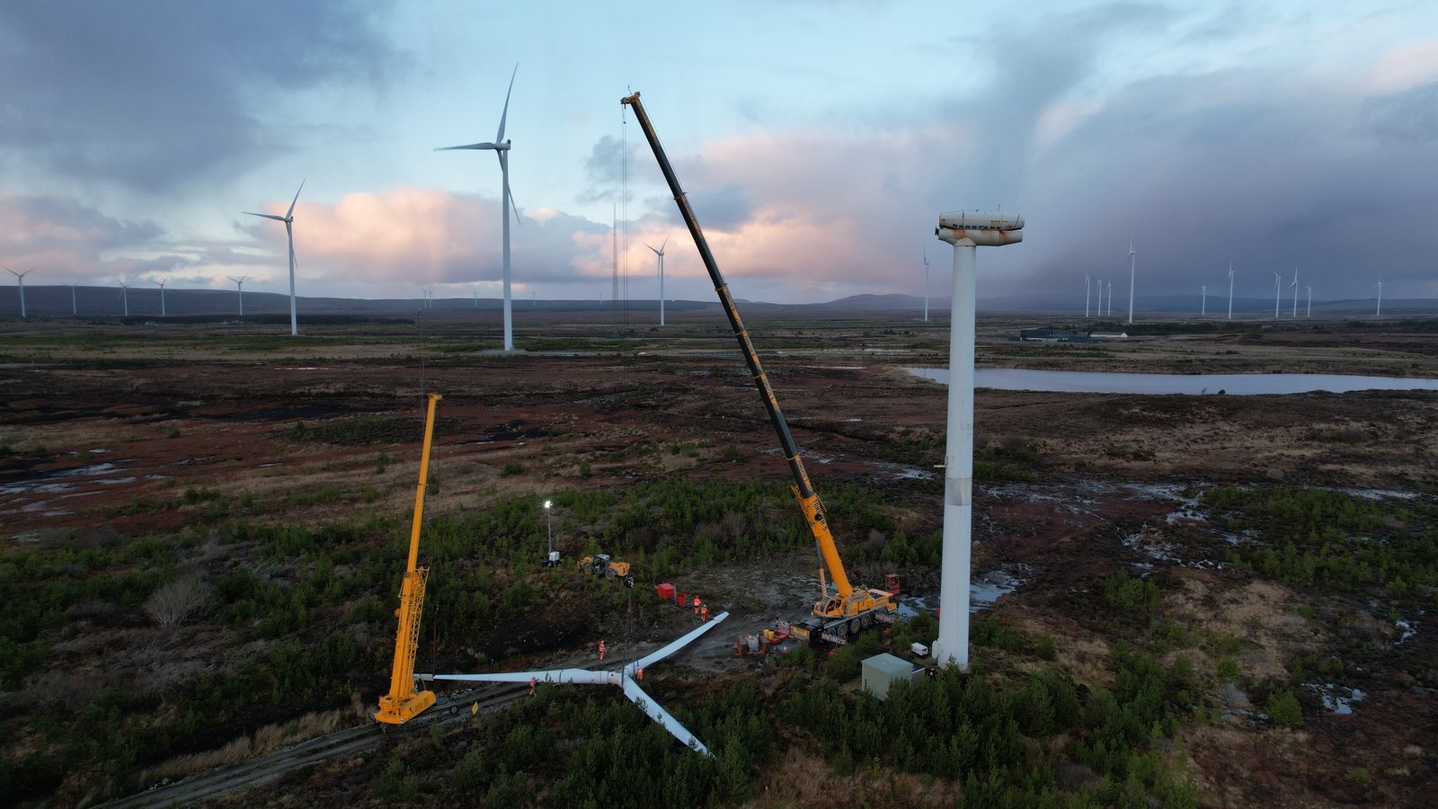 Last turbine on first commercial wind farm dismantled