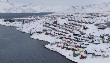 Large crowds expected for 'Hands off Greenland' protests