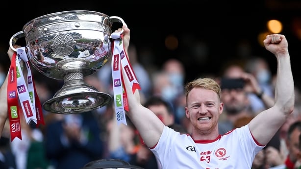 Hugh Pat McGeary of Tyrone lifts the Sam Maguire Cup after the GAA Football All-Ireland Senior Championship Final match between Mayo and Tyrone at Croke Park in Dublin. Photo by Piaras Ó Mídheach/Sportsfile