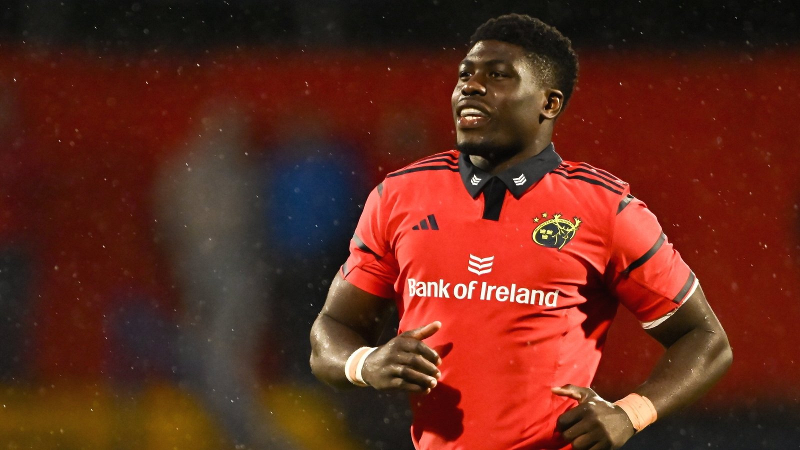 Eight changes for Munster with a debut for Sean Edogbo