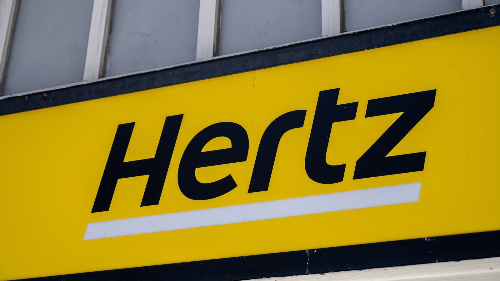 Hertz Rent a Car to pay €10k compensation to blind person