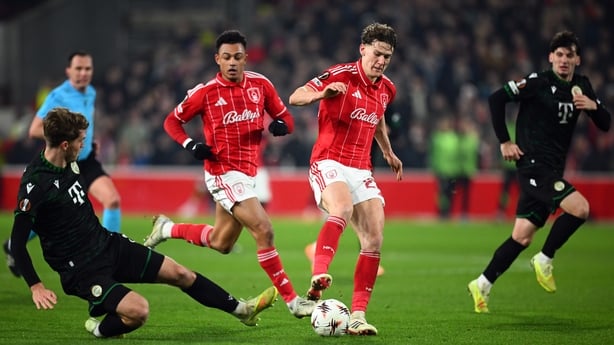 Ryan Yates of Nottingham Forest controls the ball whilst under pressure during the UEFA Europa League 2025/26 League Phase MD8 match between Nottingham Forest FC and Ferencvarosi TC at City Ground on January 29, 2026 in Nottingham, England.