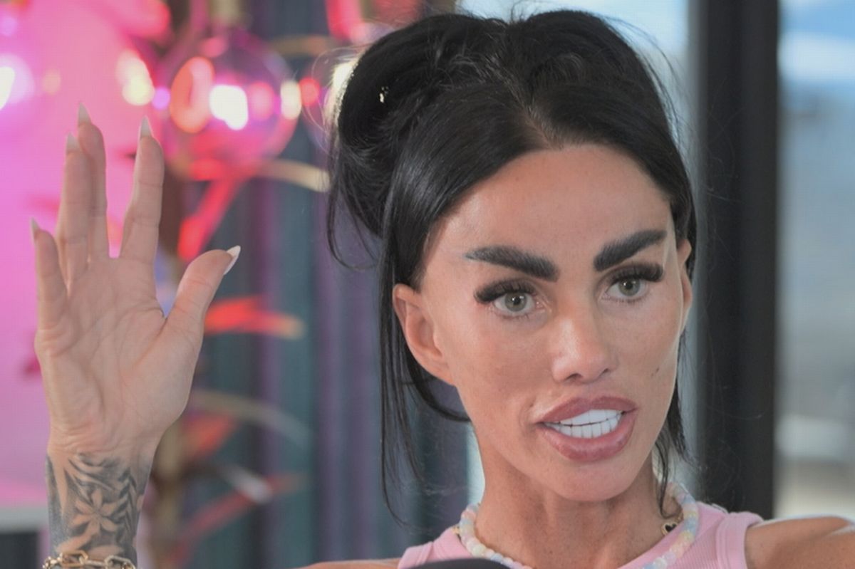 Katie reacted to recent paparazzi photos of her