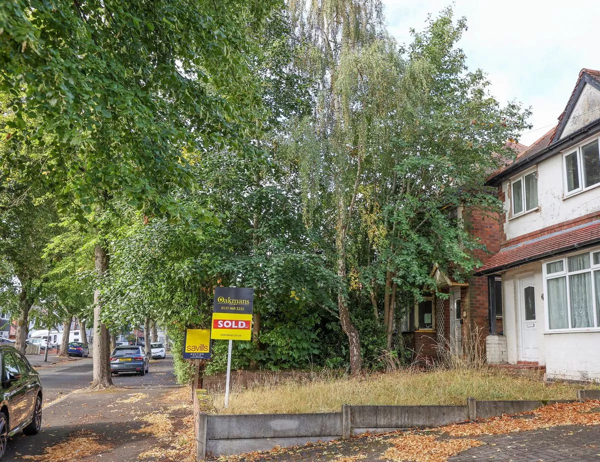 A derelict home in Birmingham which sold at auction
