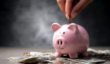 10 Frugal Habits To Start In 2026