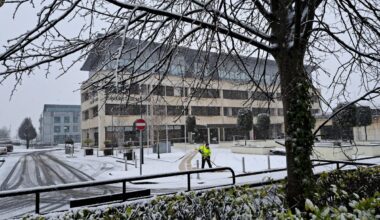 WATCH LIVE SNOW TRACKER as wintry weather gips Ireland