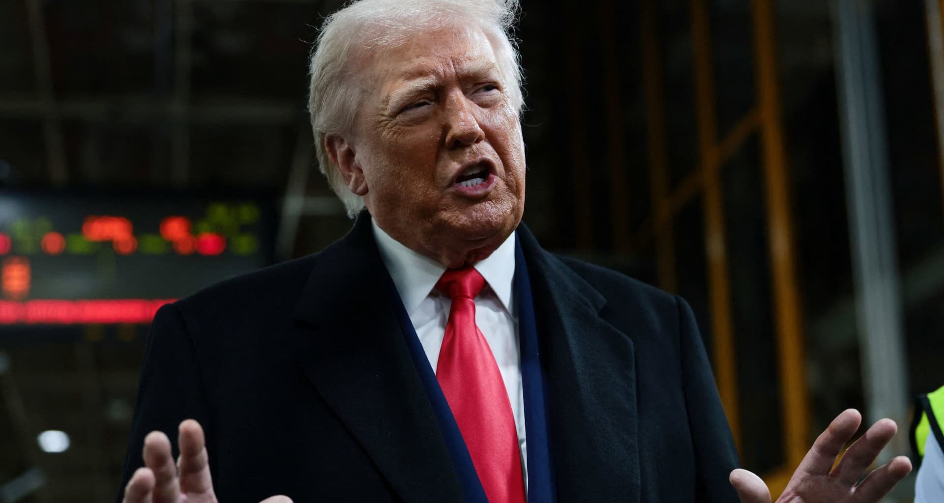 Worries over Iran and Fed independence weigh on markets