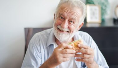 Meat May Help Underweight Seniors Make It to 100